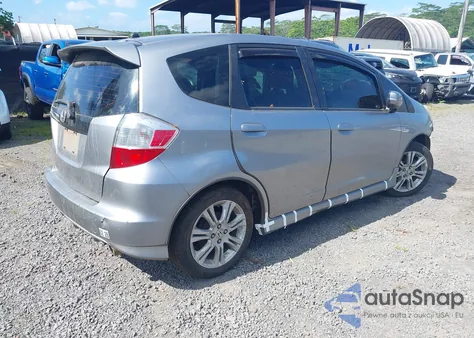 2010 Honda Fit Sport из США, поврежденный, VIN JHMGE8H48AC004043